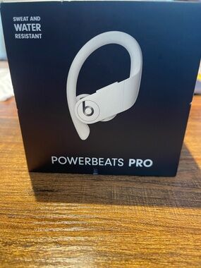 New Beats by Dre Powerbeats Pro White On-Ear Wireless Headphones